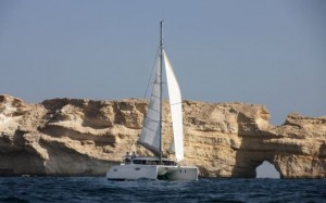 catamarano in Oman