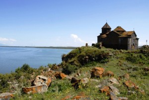 Lago Sevan, viaggio in Armenia